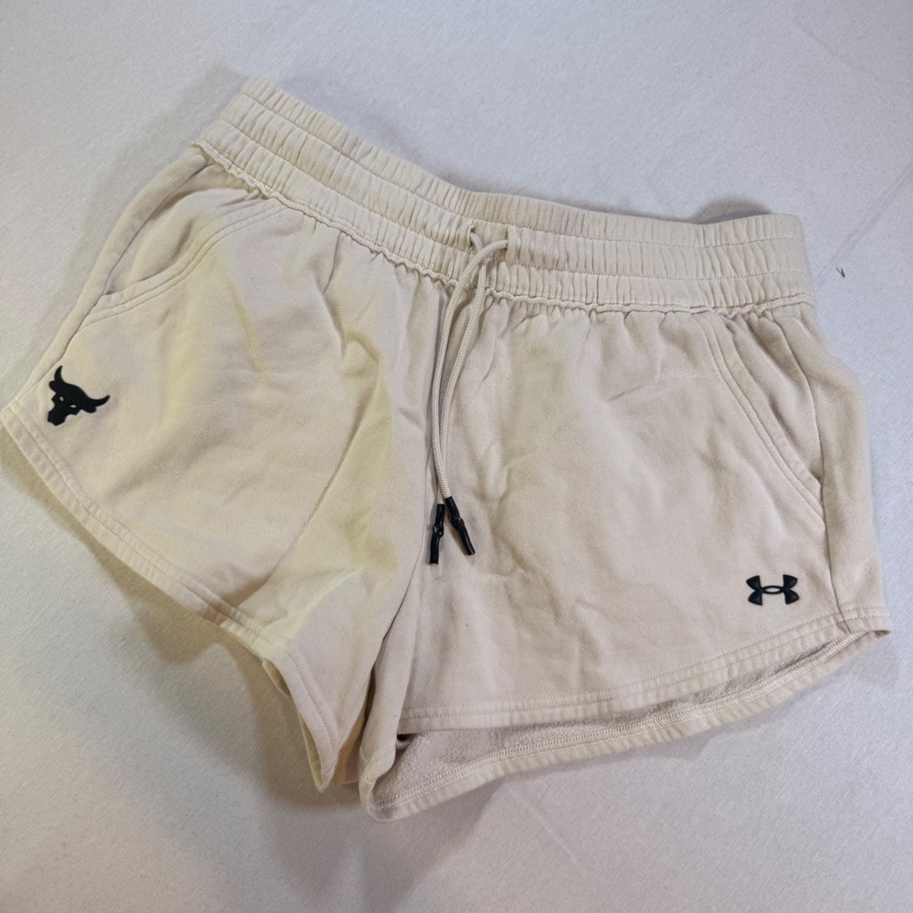 Under Armour Project Rock Shorts Womens L Cream Logo Workout Gym Training Active